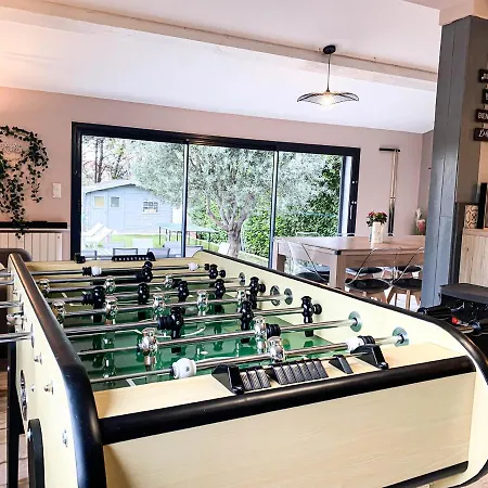 Carcalove - Pool, Billard & Jacuzzi - 10pax Holiday home *